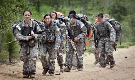 Mi National Guard Moving Female Soldiers Into Combat Roles Wkar