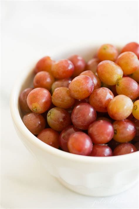 Sugared Frozen Grapes Marinated In Wine Frozen Grapes Easy Summer