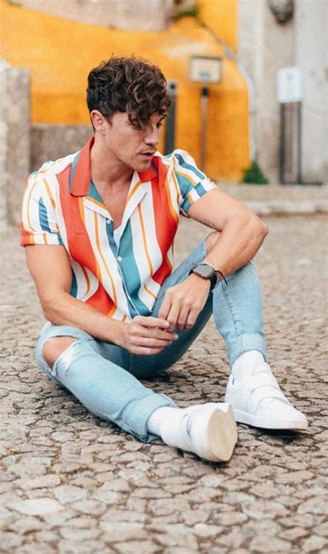 5 Ways To Style The Amazing Cuban Collar Shirts In 2023