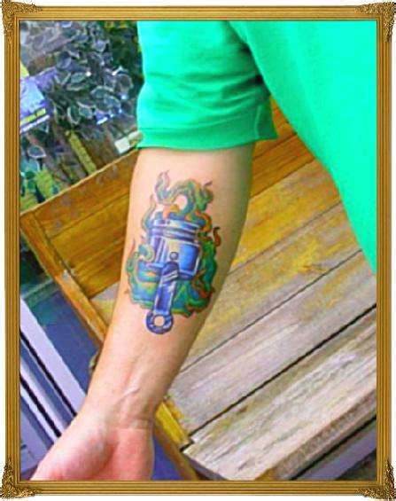 Top 189 Traditional Piston Tattoo