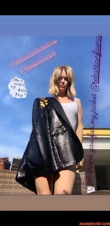 Alice Eve Showing Off Her New Jacket Nude Leaked Porn Photo 571716