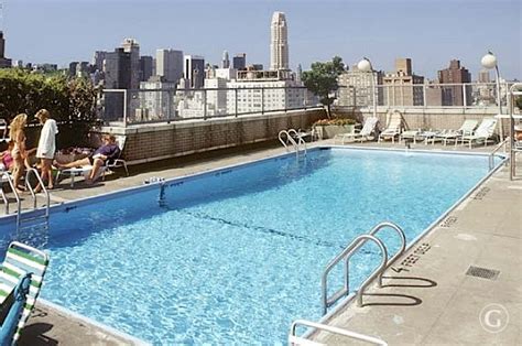 New york city — in the citywide scramble for recreational sports real estate, few athletes have less choice than swimmers. Private Swimming Pools in Manhattan Are a Rare Luxury