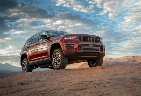 2022 Jeep Grand Cherokee Colors Configurations Cargo Space Changes