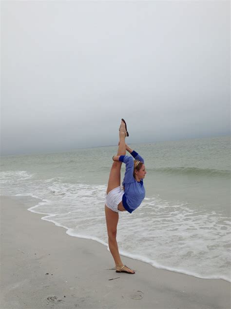 Pin By Haylee Blount On Cheer Life Dance Photography Poses Gymnastics Photography Dance