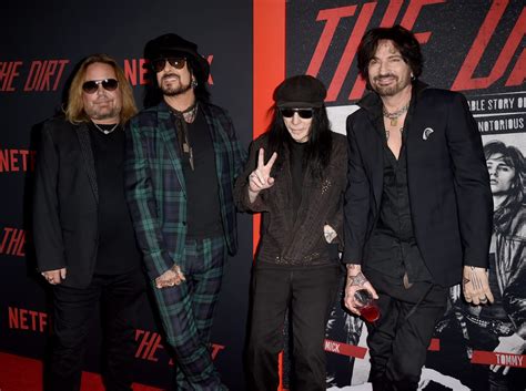 Motley Crue and 8 Other Artists that Lied About Retiring