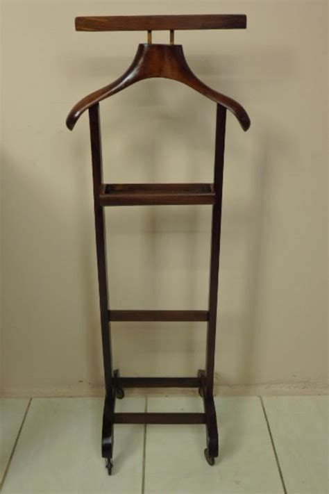 Alibaba.com offers 199 clothes valet products. Other Furniture - A BEAUTIFUL VINTAGE SOLID WOODEN "DUMB ...