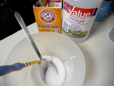 Grout keeps ceramic tiles in place; Cleaning with Baking Soda & Vinegar: Grout Saver