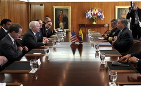 Secretary Gates And Colombian Minister Of Defense Silva Discuss Defense Cooperation Plans