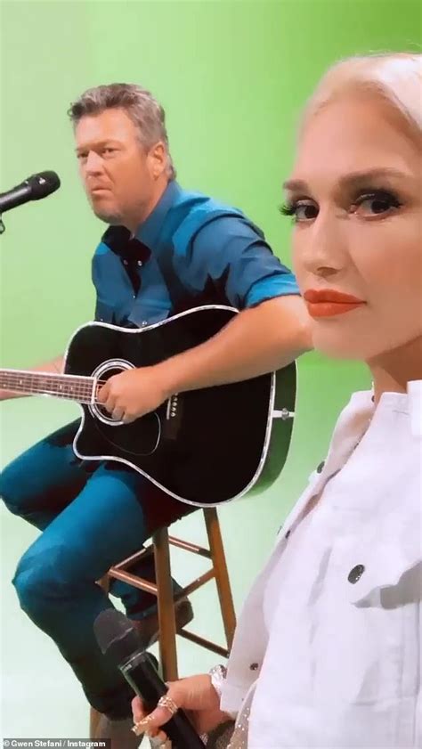 Blake Shelton And Gwen Stefani Serenade Each Other During Duet Of Their