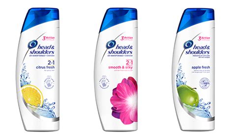 New technology 2020new experience technical term matted hair,detangling process,usage of herbal shampoo can cause risky,#teamwork #long #process. Head and Shoulders unveils new 3-Action formula shampoo range