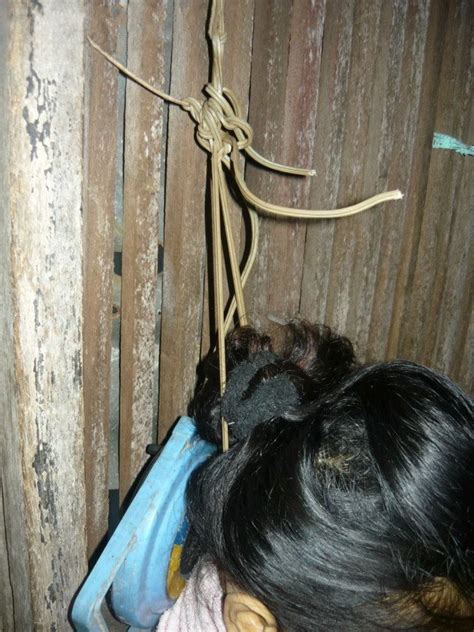 Corpse hanging in front of a hounted house. Hanged Girls Thread Continued - Section 58