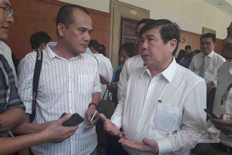 Thứ hai, 7/6/2021 12:39 (gmt+7) 12:39 7/6/2021; Chủ tịch TP HCM nóng lòng khi chưa giao đất cho dân khu 4 ...