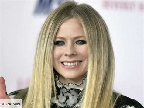 Photo Avril Lavigne Débarque Sur Tik Tok Son Visage Choque Les