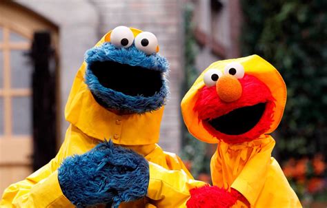 Cookie Monster And Elmo Sesame Street Muppets Sesame Street Characters