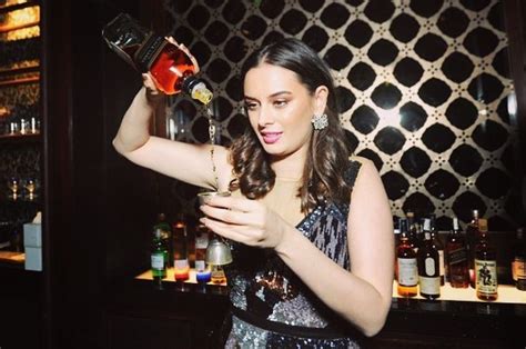 Evelyn sharma is an actress, model, singer, lyricist, entrepreneur, and philanthropist. Evelyn Sharma Wiki, Age, Boyfriend, Husband, Family ...