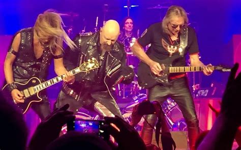 Ο Glenn Tipton ανέβηκε ξανά στη σκηνή με τους Judas Priest