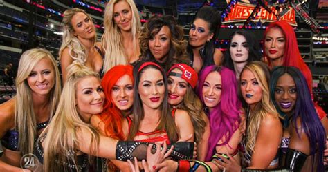 Women Of Wwe Best And Worst Female Wrestlers Of All Time Gambaran