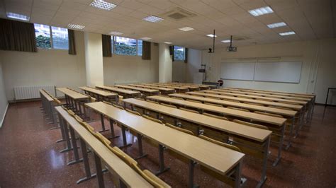 La universidad de los lagos aspira finalizar su año lectivo 2020 el próximo enero. La Junta prorroga de nuevo la suspensión de las clases ...