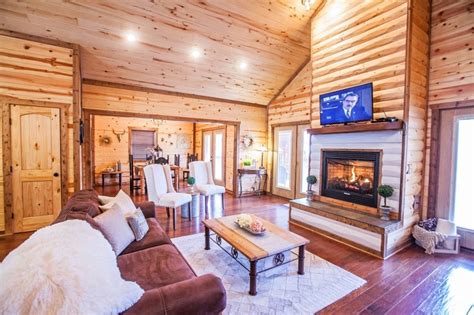 Maybe you would like to learn more about one of these? Beaver Creek Cabin | Broken Bow, OK | Blue Beaver Cabins