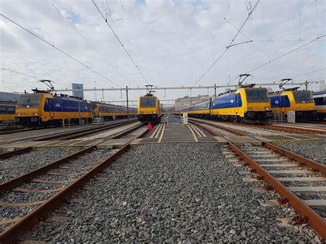 Prorail's ambitions for less co2 emissions are going well. Essent, NS en ProRail geven 'belangrijke impuls' aan groen ...