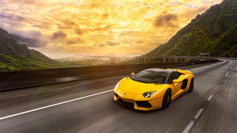 Wallpaper Yellow Lamborghini Aventador Sports Car
