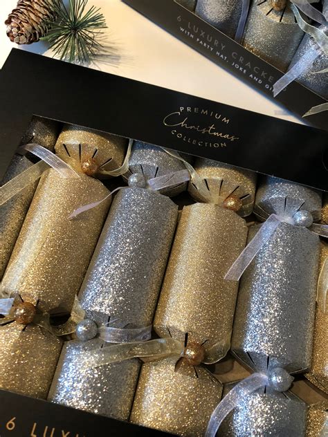 12 Luxury Christmas Crackers Gold And Silver Sparkle Glitter Etsy Uk
