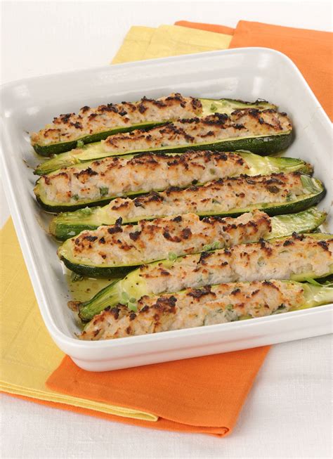 Scoprite le ultime ricette secondi alla ricotta. Zucchine ripiene ricotta | Sale&Pepe