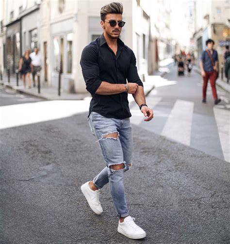 What To Wear With Light Blue Jeans — Tips For Men The Highest Fashion