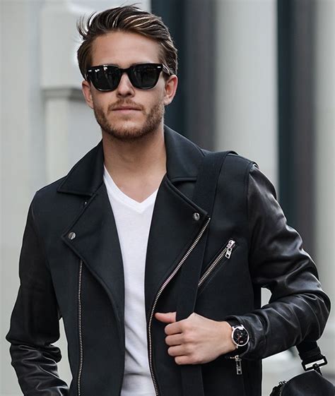 The Ultimate Ray Ban Wayfarer Sunglasses Guide Clothing Outerwear