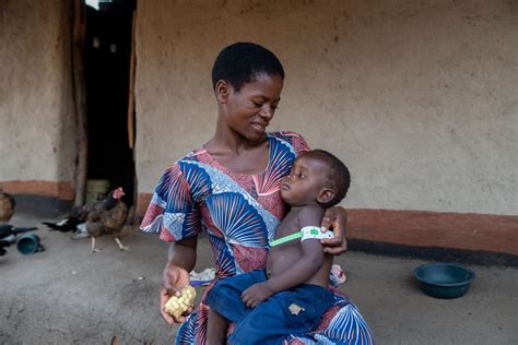 Bwalo La Pamoto Rescues Undernourished Children Unicef Malawi