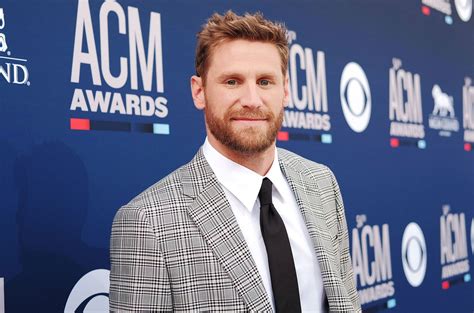 Chase Rice Lands First Country Airplay No 1 With Eyes On You Chase