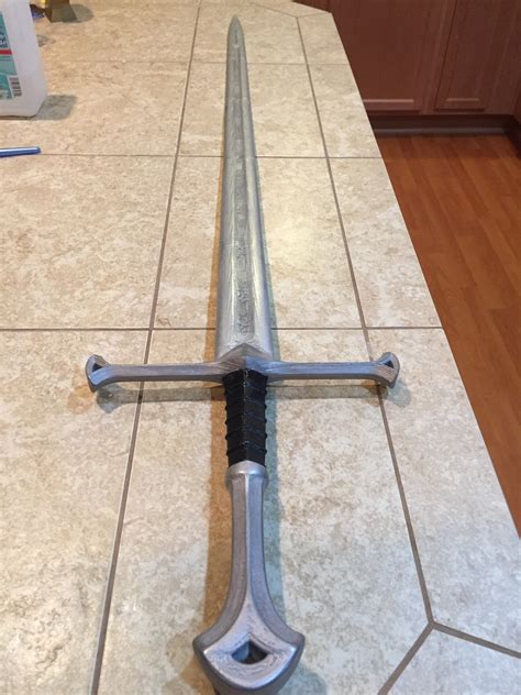 3d Printable Andúril Aragorns Sword Lord Of The Rings By Sergio Romero