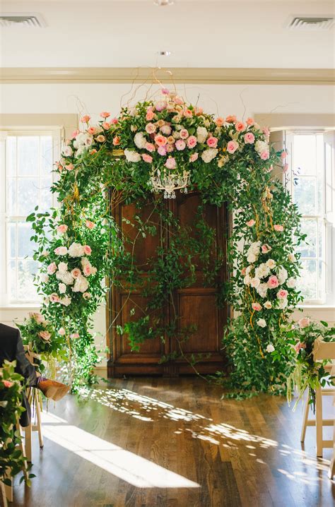 Garden Style Ivy And Rose Wedding Arch Арка