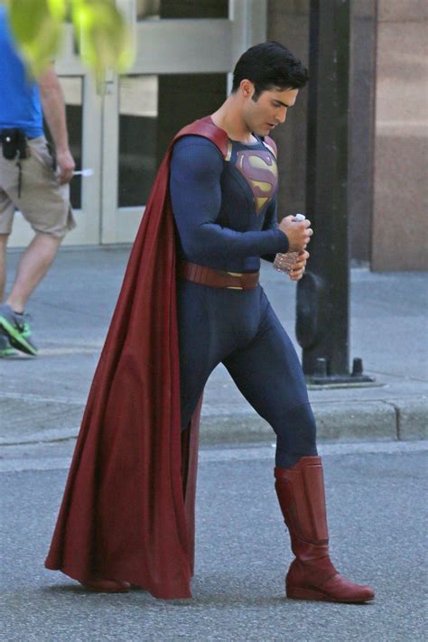 Supergirl Superman Superman Lois Batman Derek Hale Tyler Hoechlin Pretty Men Beautiful Men
