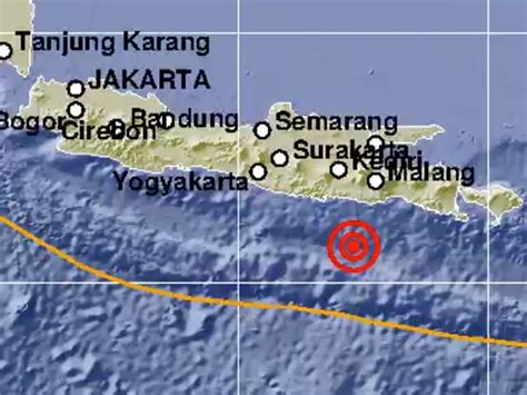 Blitar merupakan sebuah kota di jawa timur, kota ini memiliki sejuta pesona dan panaroma alam yang menakjubkan dan masih banyak yang tersembunyi, sehingga masih banyak orang yang belum. Gempa Terkini 25 Oktober 2020 Cilacap - FastShareVN