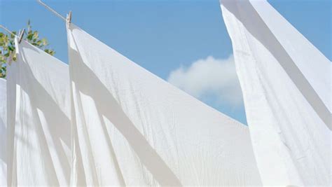 Interested In Linen Sheets Heres Everything You Need To Know Before
