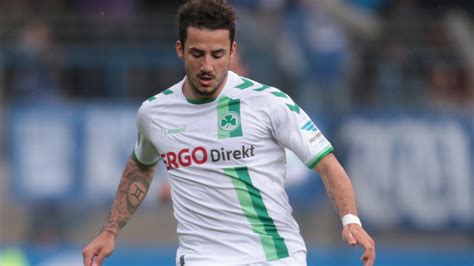 Başarılı futbolcu serdar dursun serdar dursun fenerbahçe'ye transfer oldu! Sperren und Verletzungen: Greuther Fürth dezimiert - Bild.de