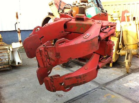 Maybe you would like to learn more about one of these? Rehandling attachment