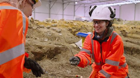 Bbc Two Digging For Britain Series 9 Episode 2 Æthelred The