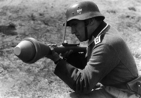 Panzerfaust | HistoryNet