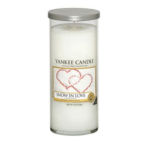 Yankee Candle Snow In Love Large Pillar Candle 1286799e Candle Emporium