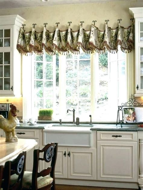 Functional And Decorative Kitchen Valances For Windows Kitchen