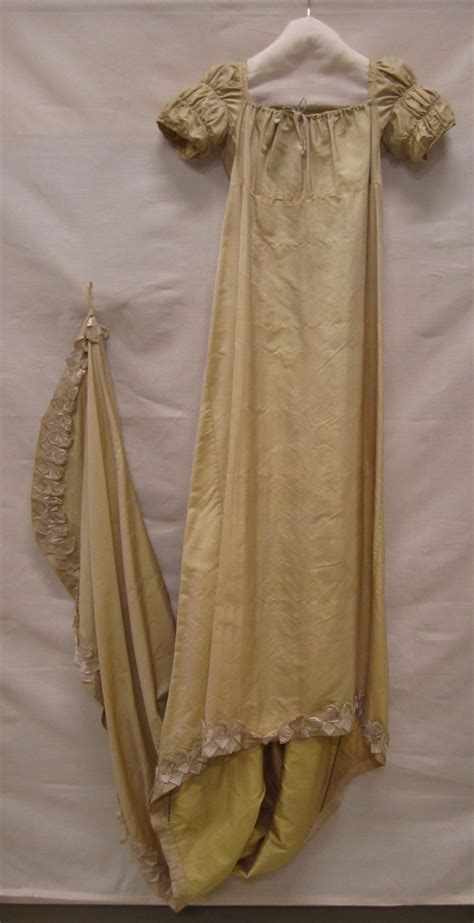 Avondjapon Eveninggown 1807 1810 Zijde Silk Gemeentemuseum Den
