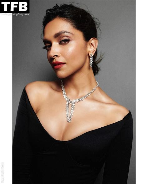 Deepika Padukone Deepikapadukone Nude Onlyfans Leaks The Fappening Photo