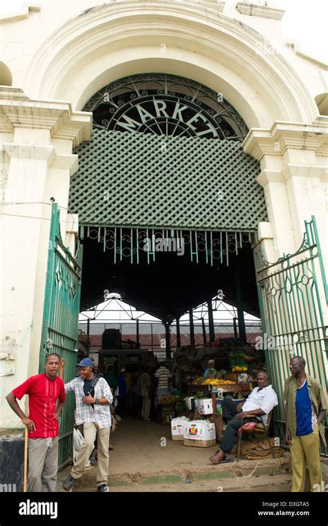 Mackinnon Market Old Town Mombasa Kenya Stock Photo Alamy