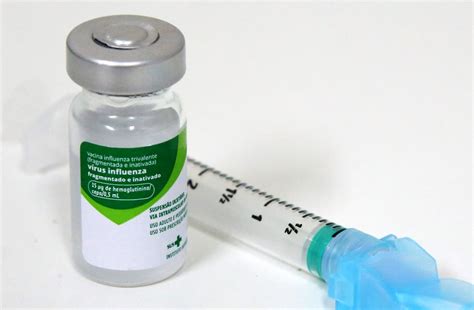 Vacinação contra gripe ocorre nas unidades de saúde de Cascavel a