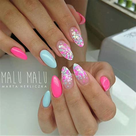 Pretty almond shaped nails | nail art with glitter ...