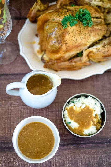Keto Turkey Gravy Divalicious Recipes Recipe Turkey Gravy Turkey