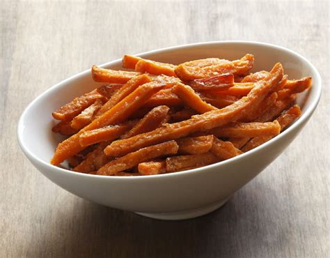 Recette Frites de patate douce cuites au four