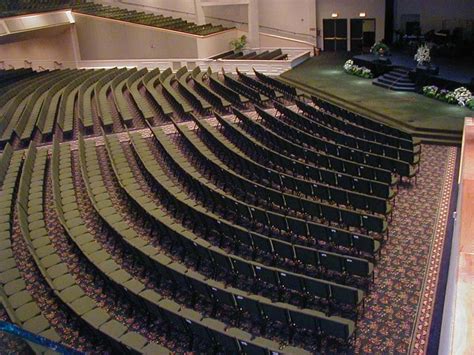 Most aussies can expect to pay between $25 and $45 per square metre for materials and labour. Commercial Carpeting NYC